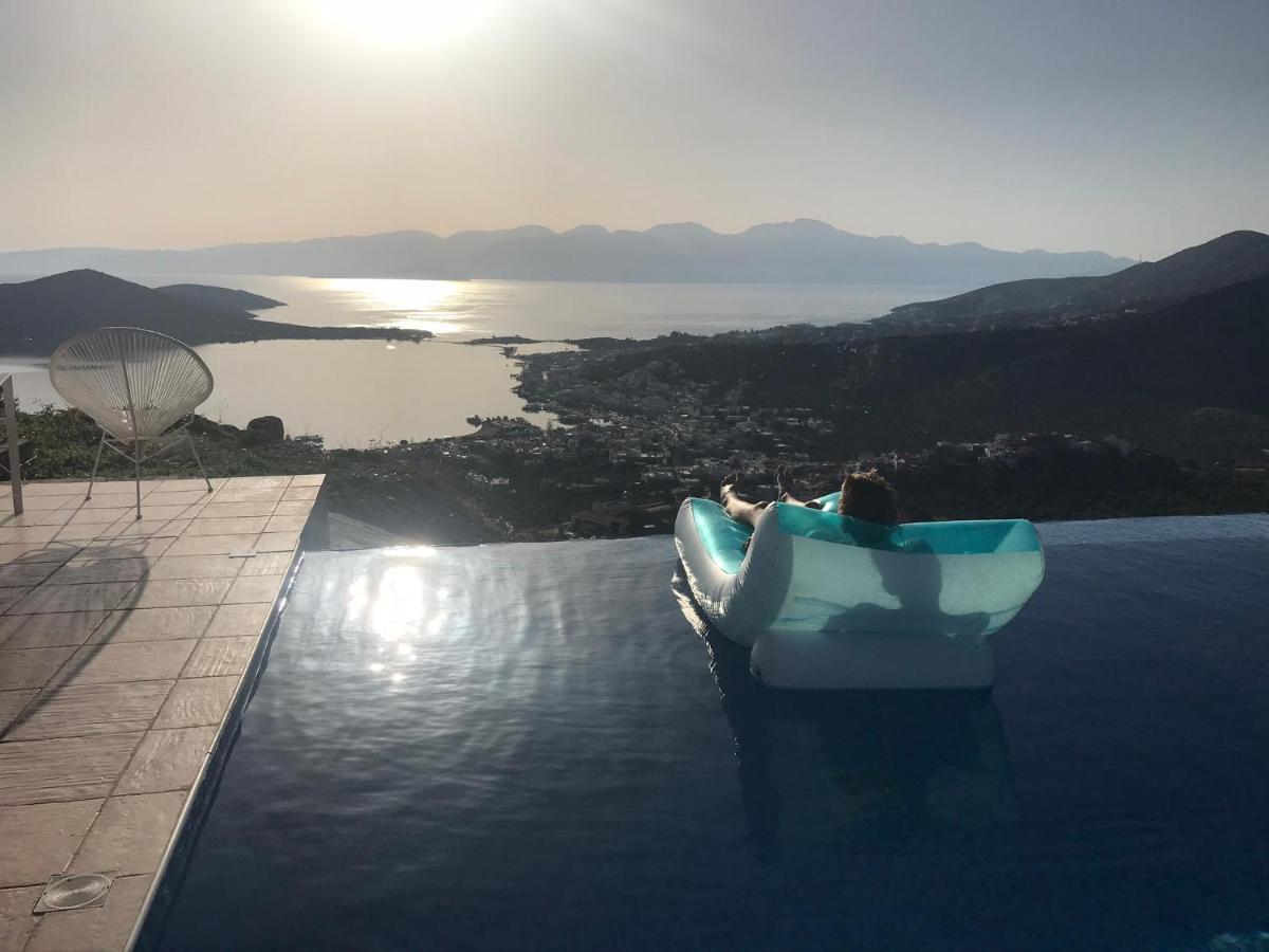Villa Estee, Luxury Villa With Private Infinity Pool And Jacuzzi 伊罗达 外观 照片