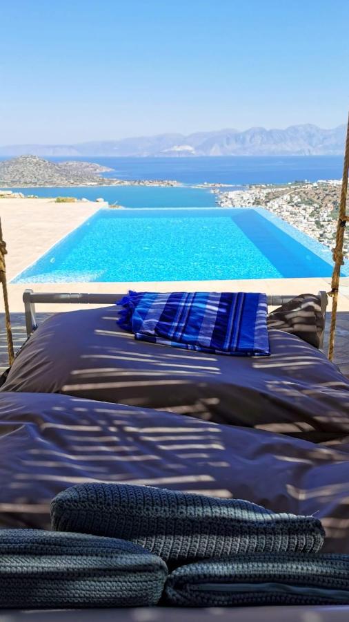 Villa Estee, Luxury Villa With Private Infinity Pool And Jacuzzi 伊罗达 外观 照片